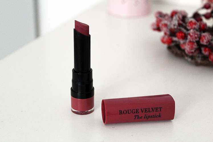 Bourjois Paris Rouge Velvet The Lipstick