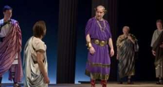 Tragédie Caesar měla derniéru v Divadle na Vinohradech
