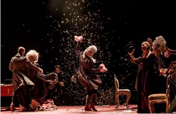 Amadeus: Dvořák s Brouskem zachraňují na Vinohradech představení o velkém skladateli