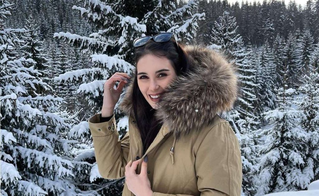 Modelka Kristýna Schicková v Peci pod Sněžkou