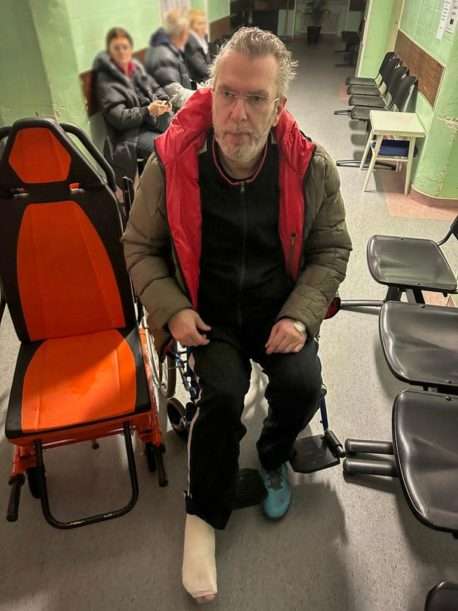 Richard Müller v nemocnici na invalidním vozíku