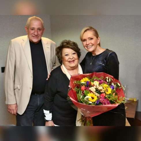 Jiřina Bohdalová byla na oslavě Heleny Vondráčkové a Martina Michala