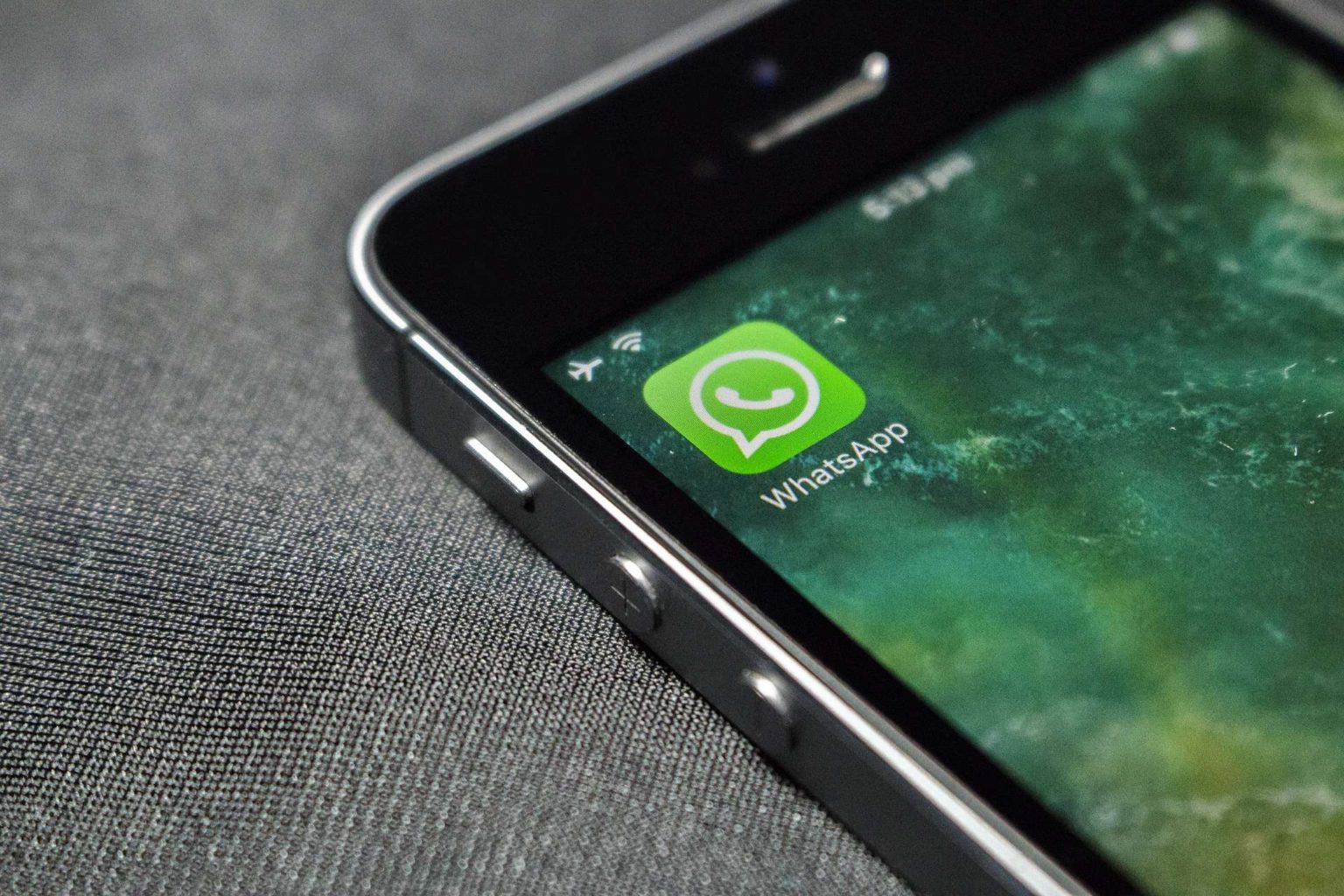 WhatsApp upgraduje: Jaké novinky chystá a komu bude rušit účty?