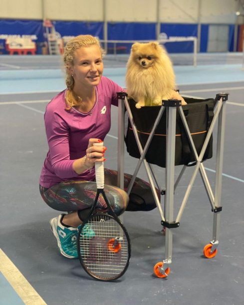 Tenistka Kateřina Siniaková a její chlupatá láska