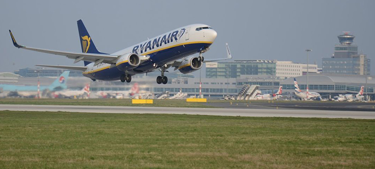 Nízkonákladovka Ryanair: nové linky a rekordní sezóna